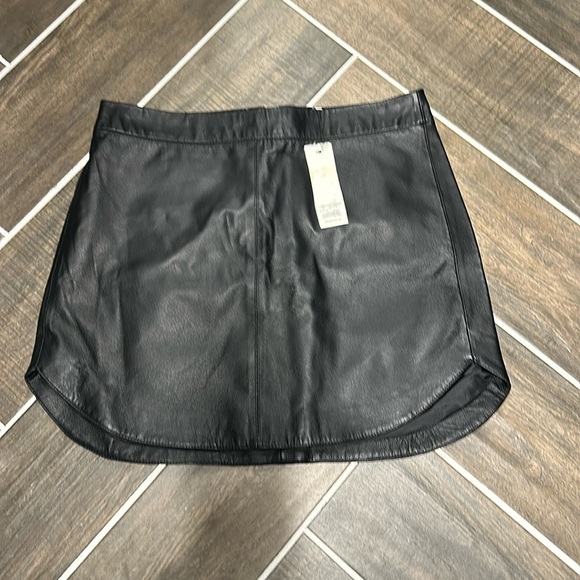 REVOLVE BB Dakota 100% leather skirt NWT!! - Picture 5 of 9